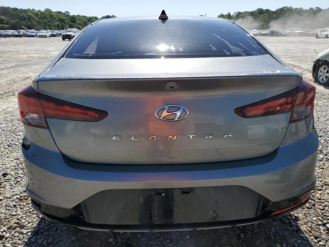 2019 HYUNDAI ELANTRA SE - 5NPD84LFXKH480569