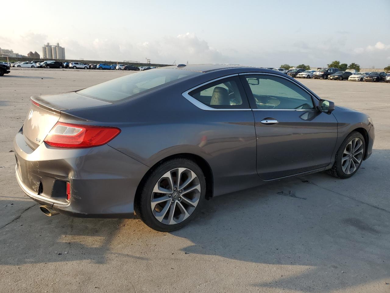 2015 Honda Accord Exl vin: 1HGCT2B88FA007608