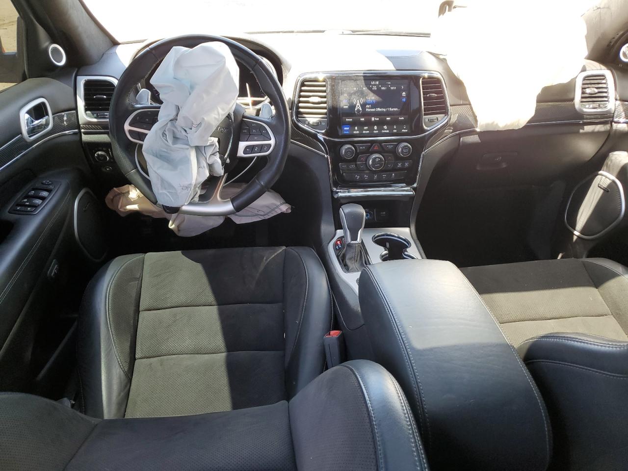 1C4RJFDJ9KC660999 2019 Jeep Grand Cherokee Srt-8