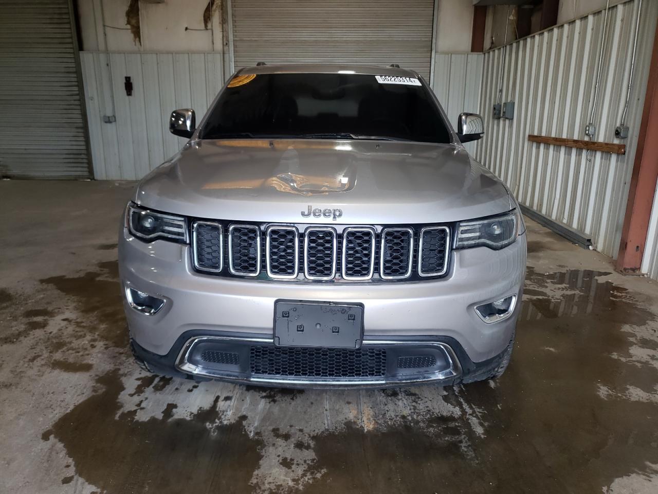 1C4RJEBG6JC130733 2018 Jeep Grand Cherokee Limited