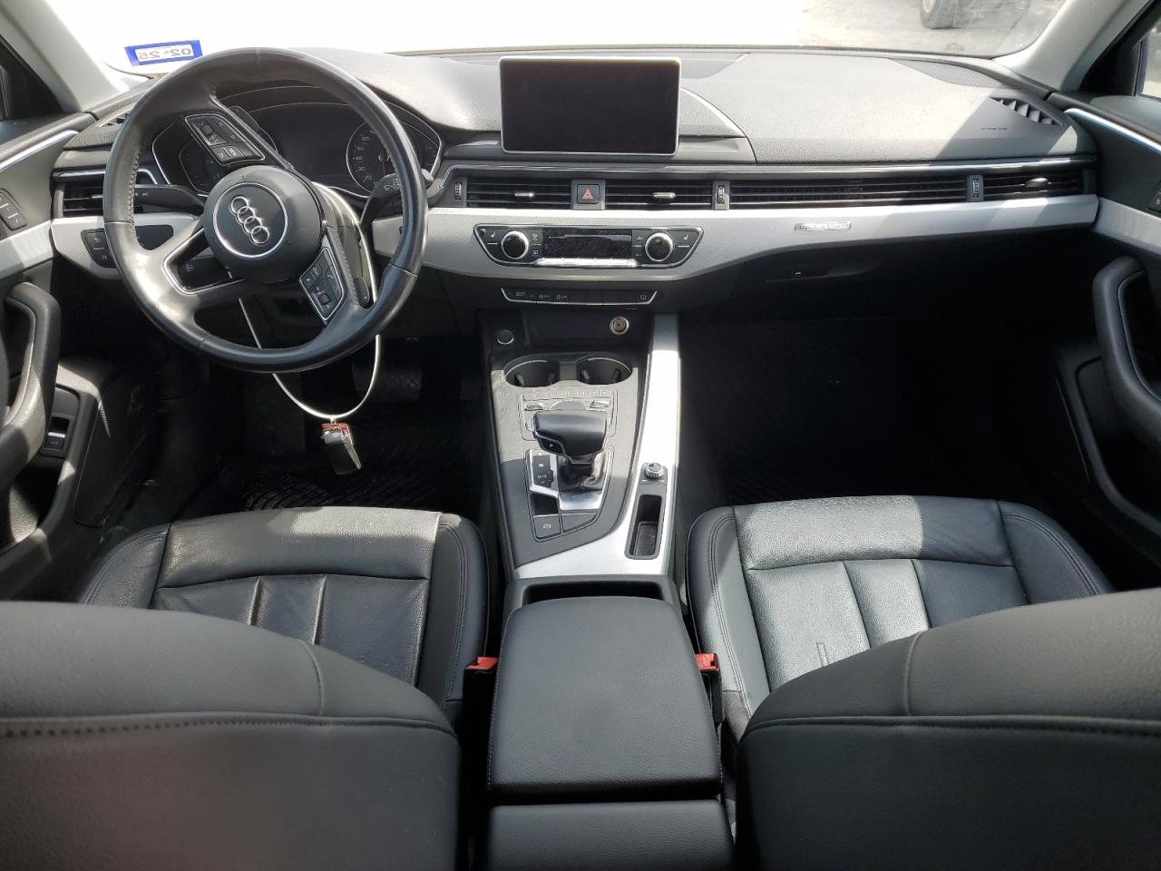 WAUANAF48HN020384 2017 Audi A4 Premium