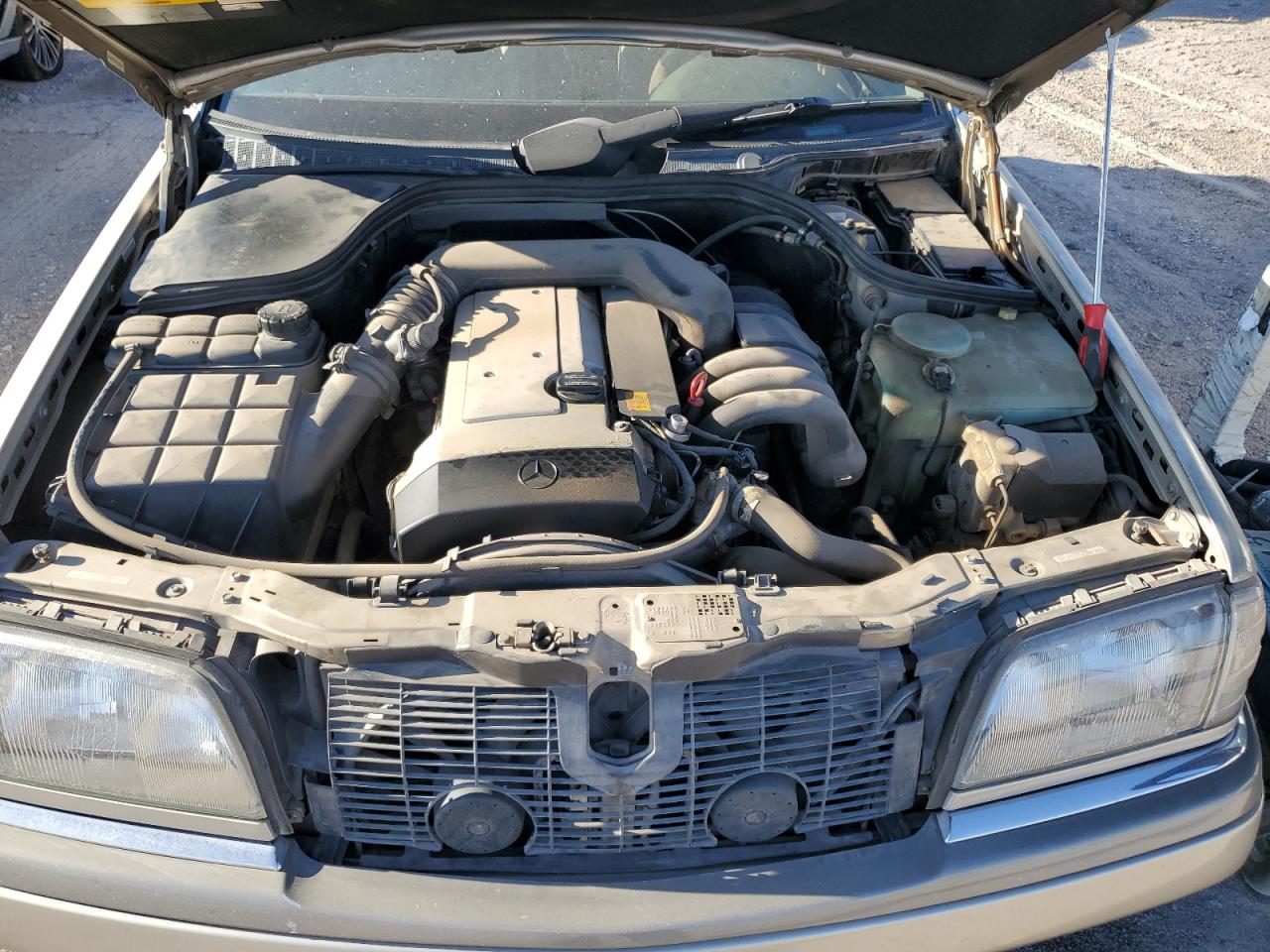 WDBHA28E0SF211466 1995 Mercedes-Benz C 280