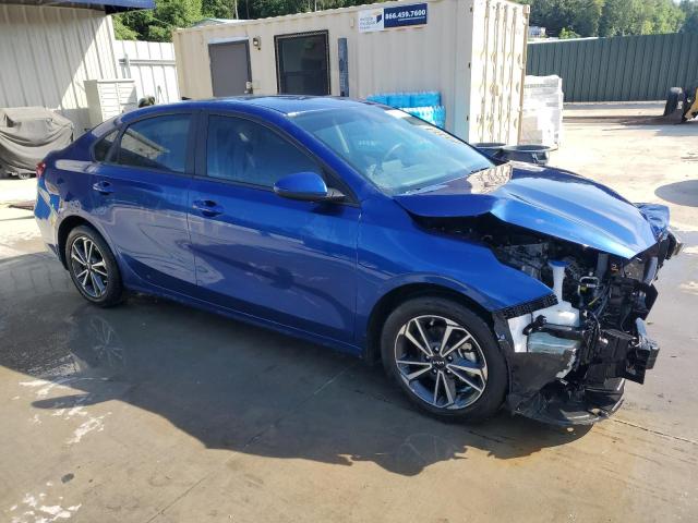 VIN 3KPF24AD7NE493929 2022 KIA Forte, FE no.4