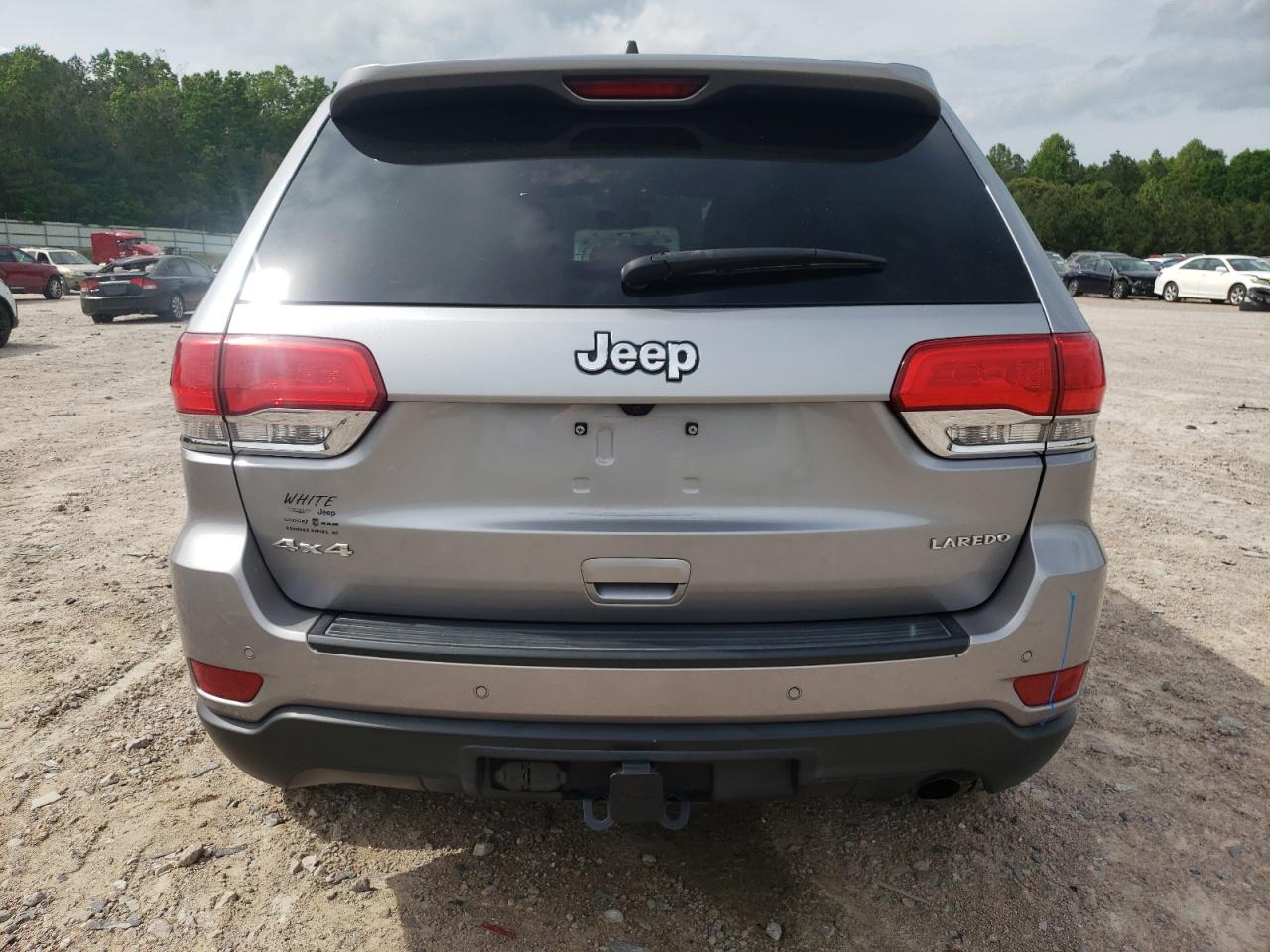 1C4RJFAG9HC728204 2017 Jeep Grand Cherokee Laredo