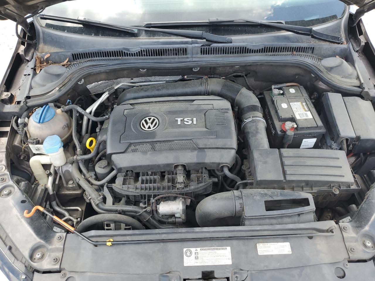 3VWD07AJXEM423011 2014 Volkswagen Jetta Se