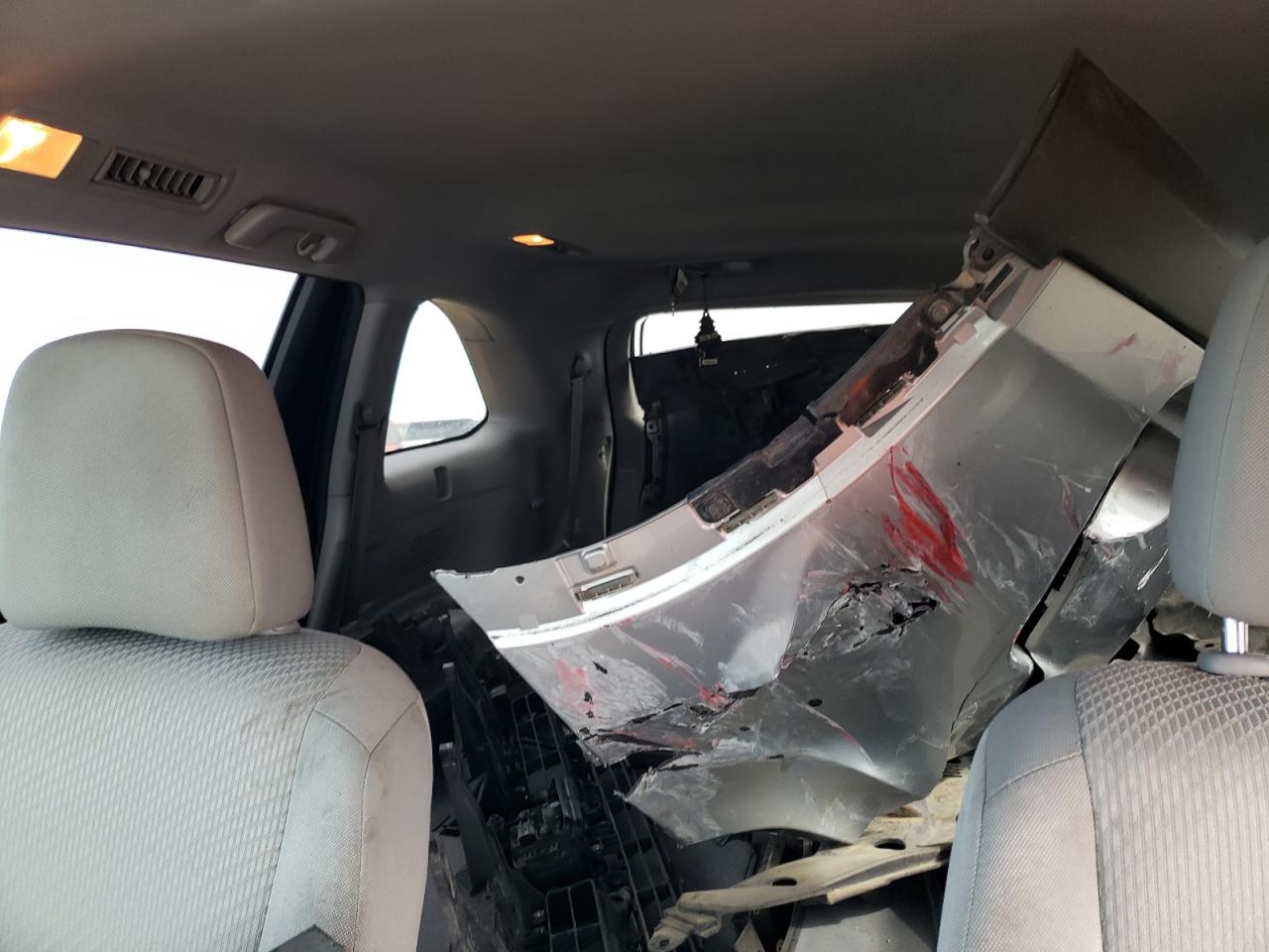 5TDZARFH8KS059044 2019 Toyota Highlander Le