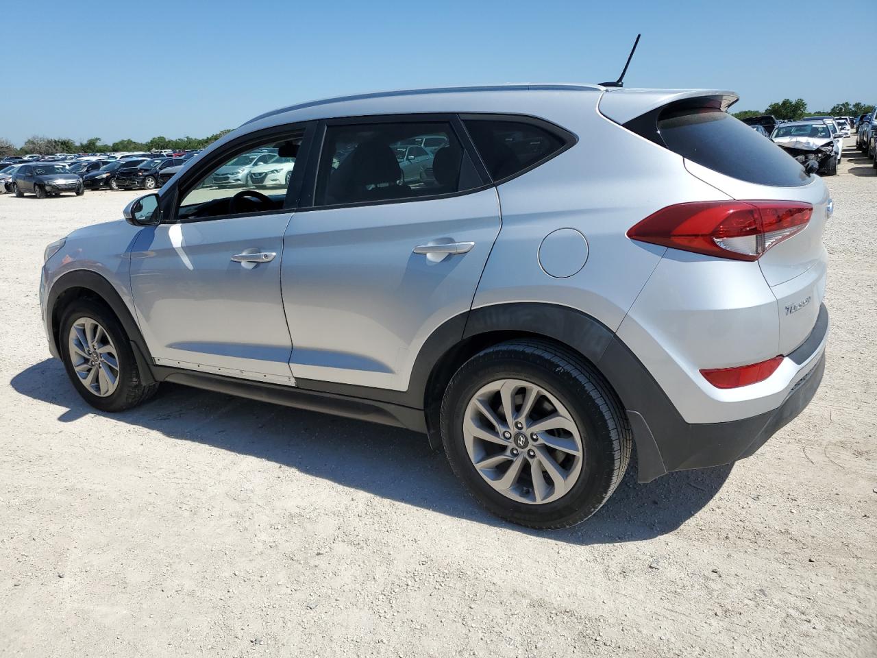 2016 Hyundai Tucson Limited vin: KM8J33A40GU089517