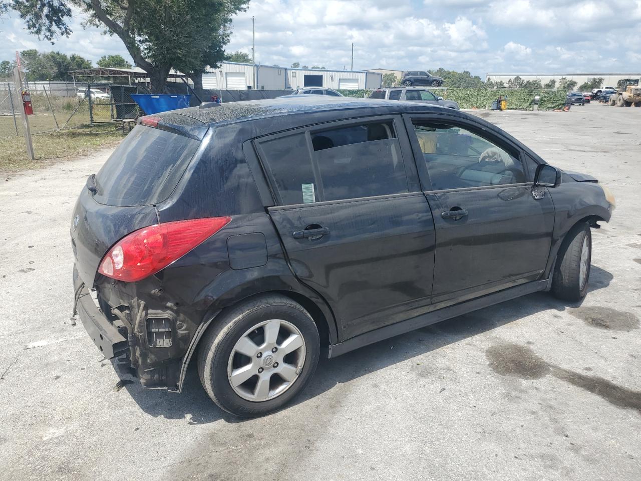 3N1BC13E87L384591 2007 Nissan Versa S