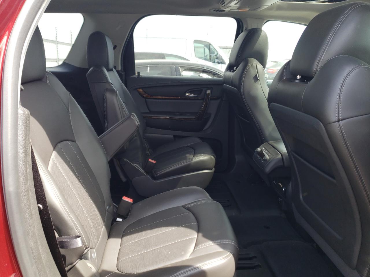 1GKKVTKD0GJ100958 2016 GMC Acadia Denali