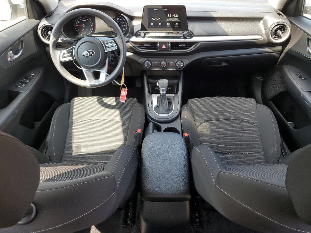 3KPF24AD1ME267674 2021 Kia Forte Fe