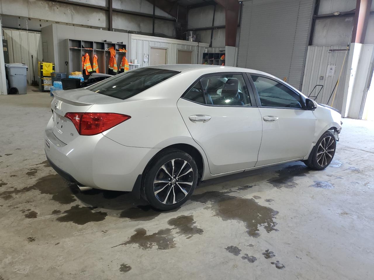 2T1BURHEXHC811176 2017 Toyota Corolla L