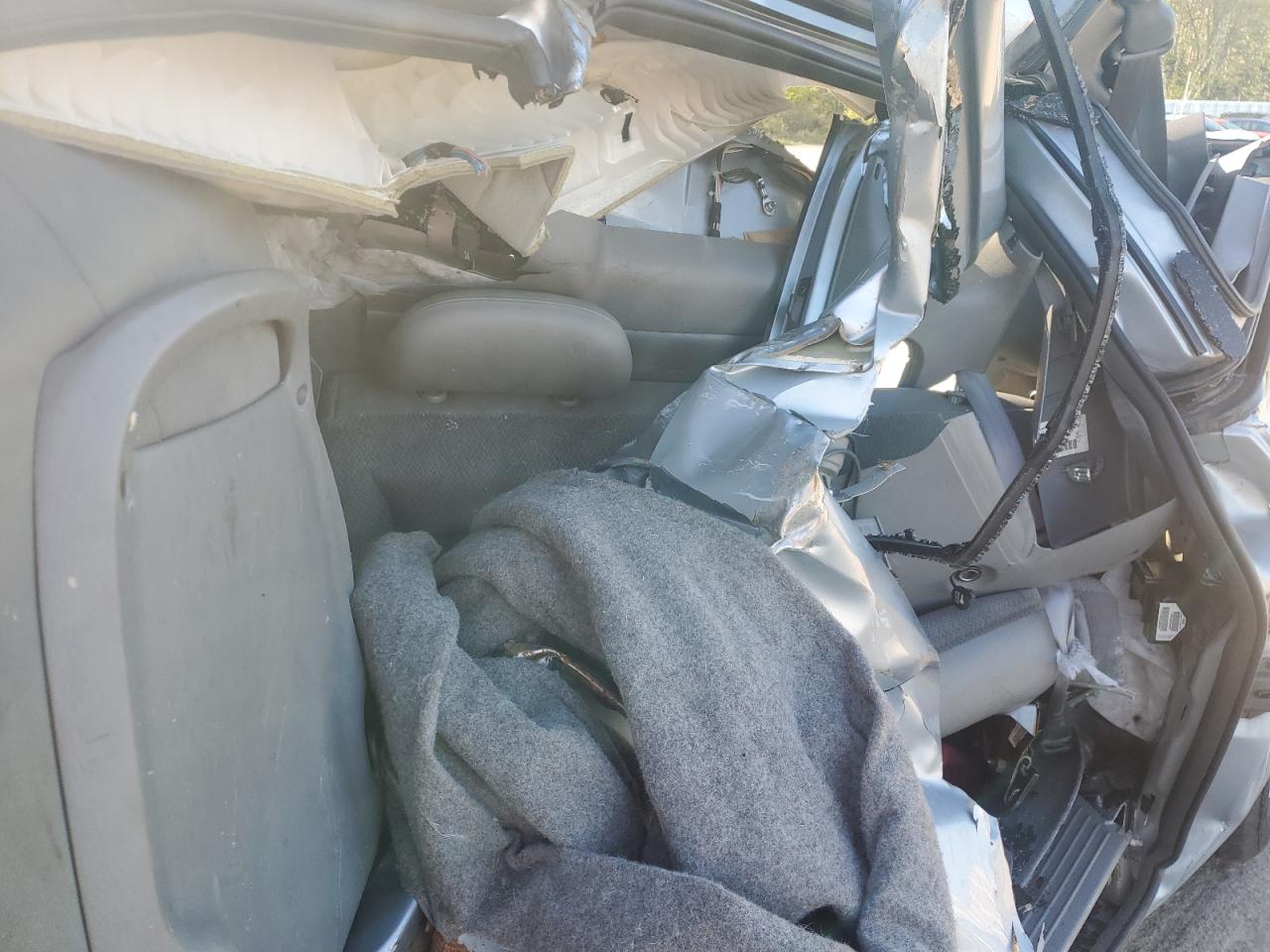 1D4GP24R74B529392 2004 Dodge Grand Caravan Se