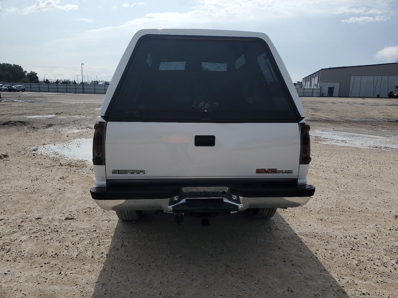 1GTGC33F6SF008059 1995 GMC Sierra C3500