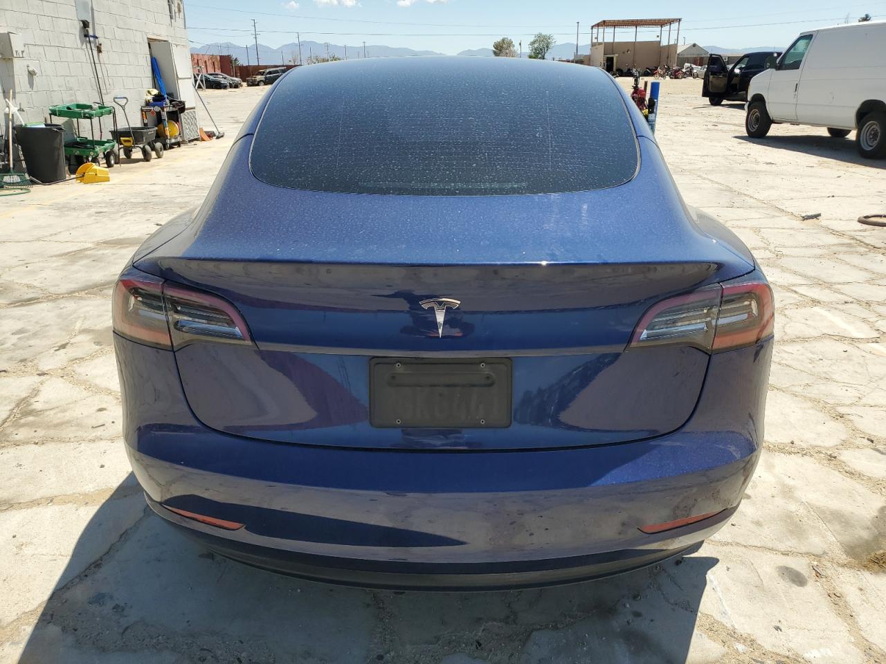 5YJ3E1EA6PF549705 2023 Tesla Model 3