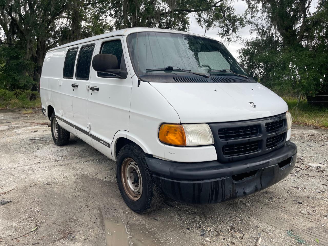 2D7JB21YX3K520679 2003 Dodge Ram Van B2500