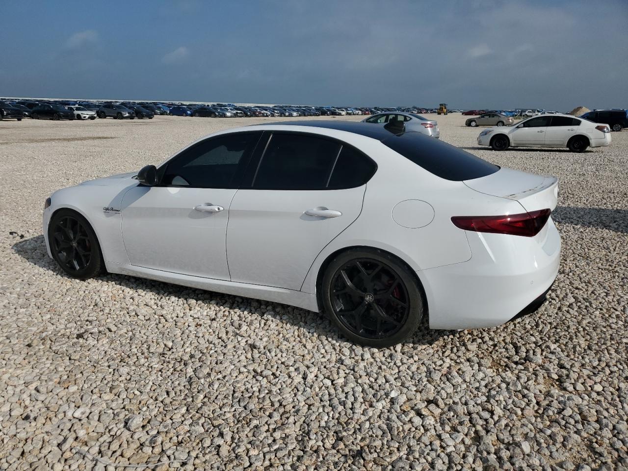 ZARFAMAN5K7620142 2019 Alfa Romeo Giulia