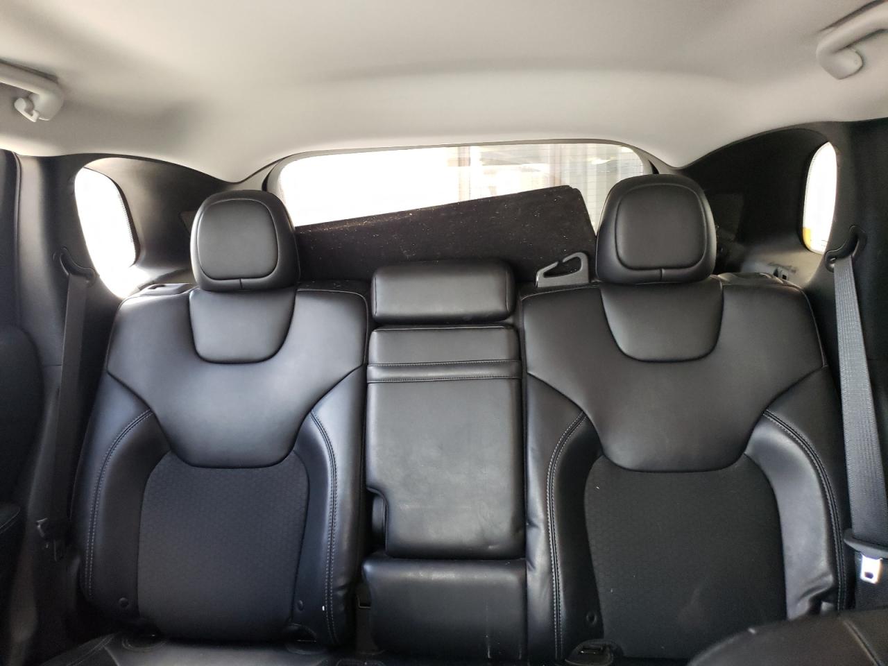 1C4PJMLX2KD374696 2019 Jeep Cherokee Latitude Plus