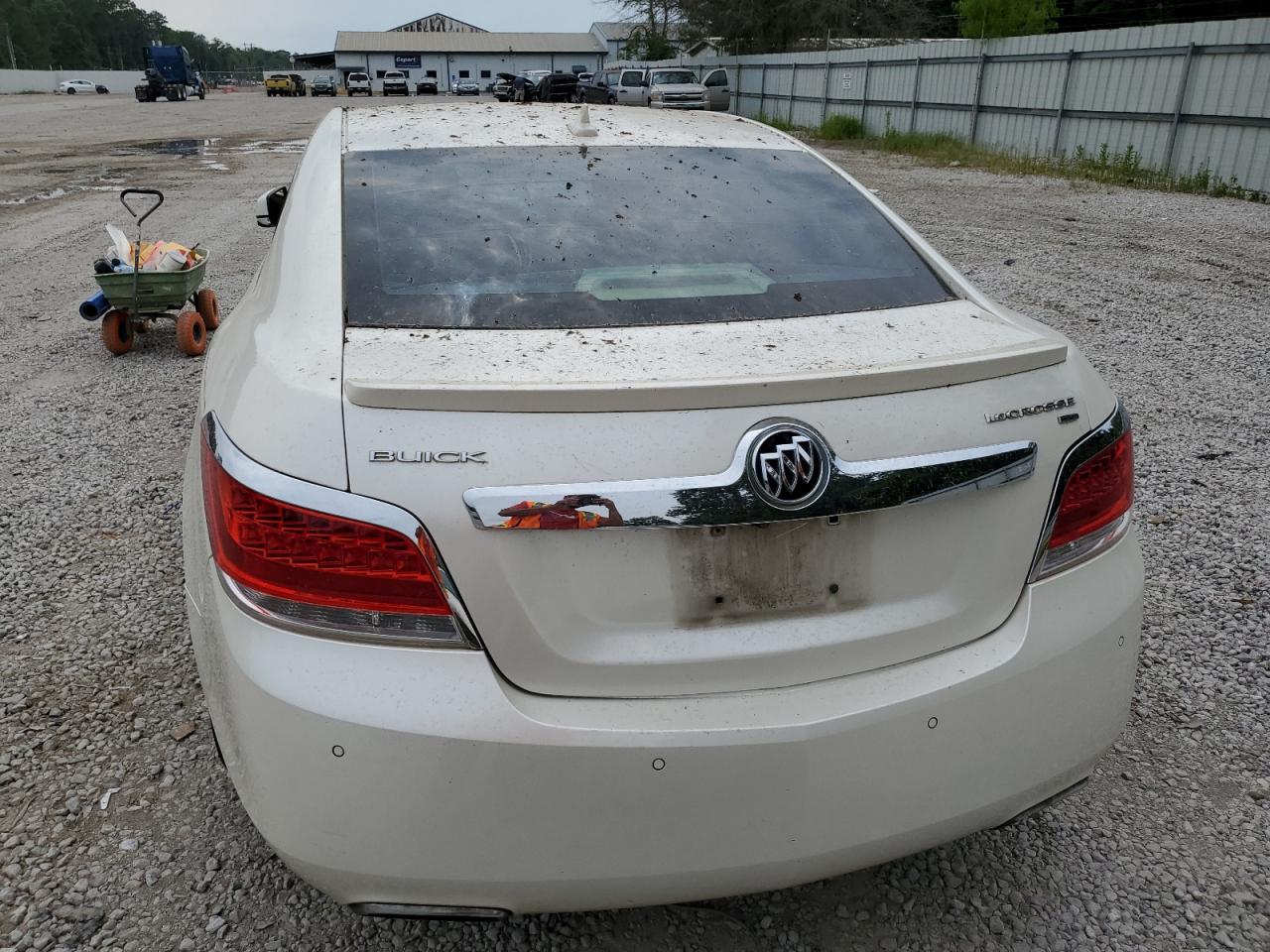 1G4GE5ED8BF375090 2011 Buick Lacrosse Cxs