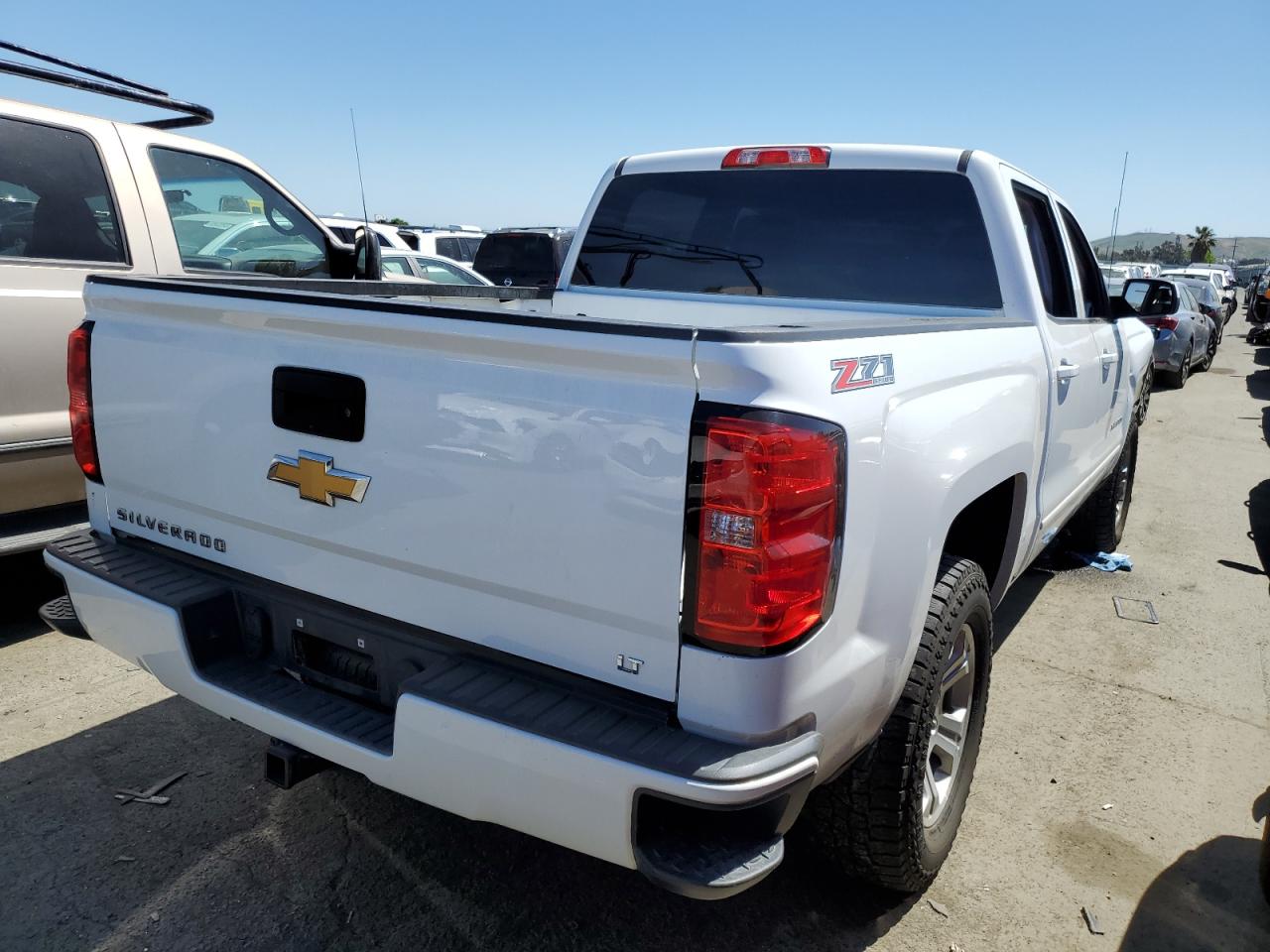 3GCUKREC1HG463498 2017 Chevrolet Silverado K1500 Lt