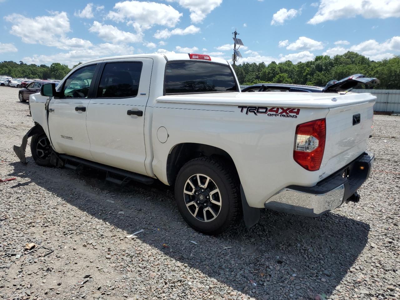 5TFDY5F19KX837332 2019 Toyota Tundra Crewmax Sr5