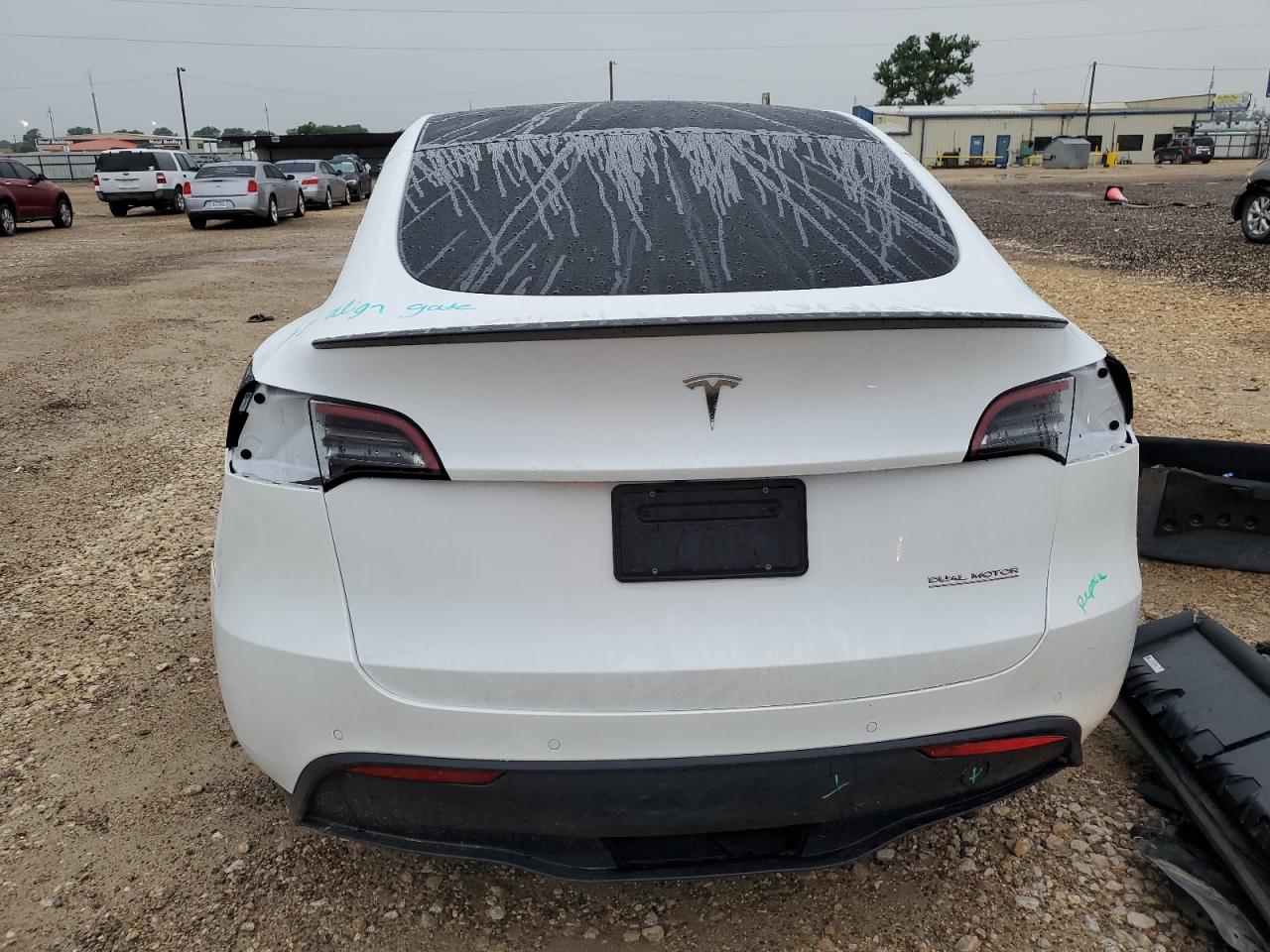 7SAYGDEF9NF539330 2022 Tesla Model Y