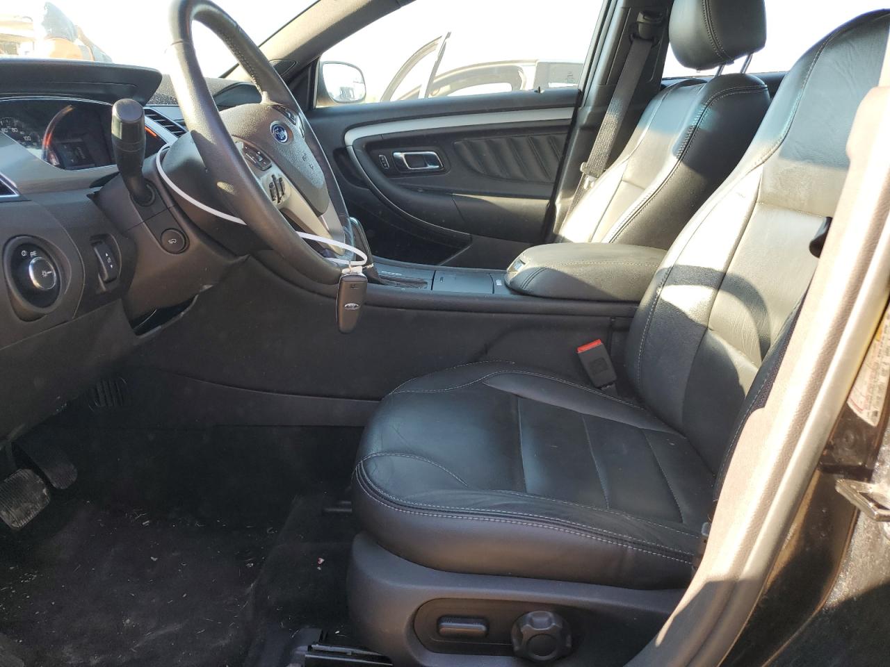 1FAHP2E84DG183866 2013 Ford Taurus Sel