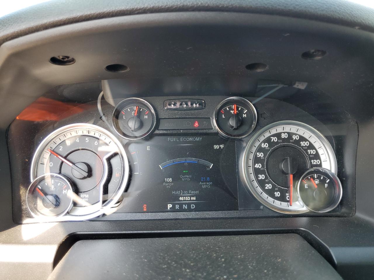 3C6RR6KT1NG275443 2022 Ram 1500 Classic Tradesman