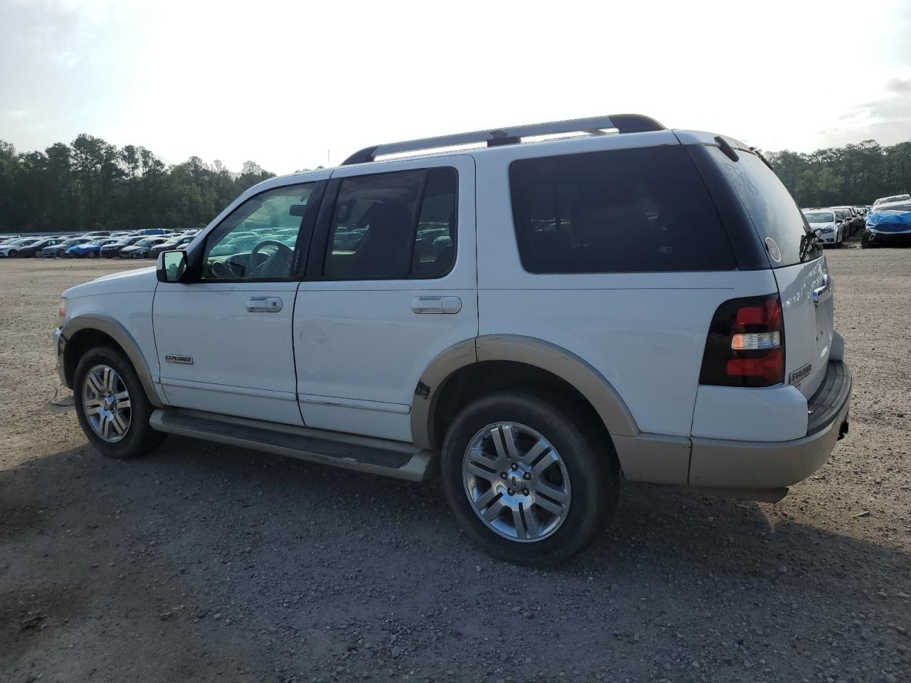 1FMEU74E37UA63214 2007 Ford Explorer Eddie Bauer