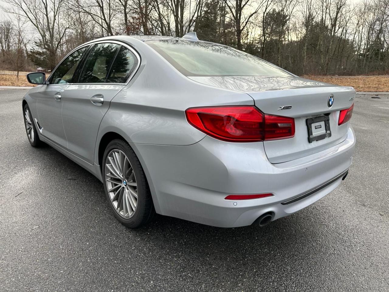 WBAJR7C03LWW74138 2020 BMW 530 Xi