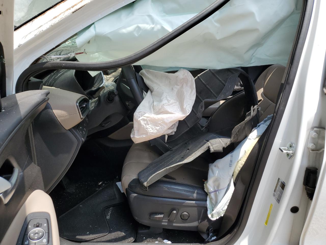 5NMS33AA0LH305415 2020 Hyundai Santa Fe Sel