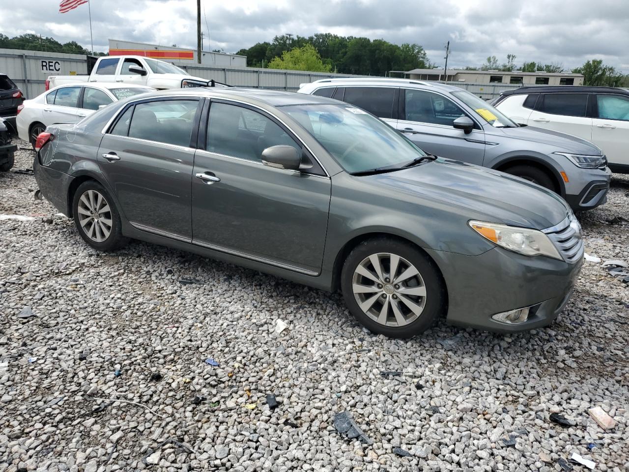 4T1BK3DB7BU398038 2011 Toyota Avalon Base