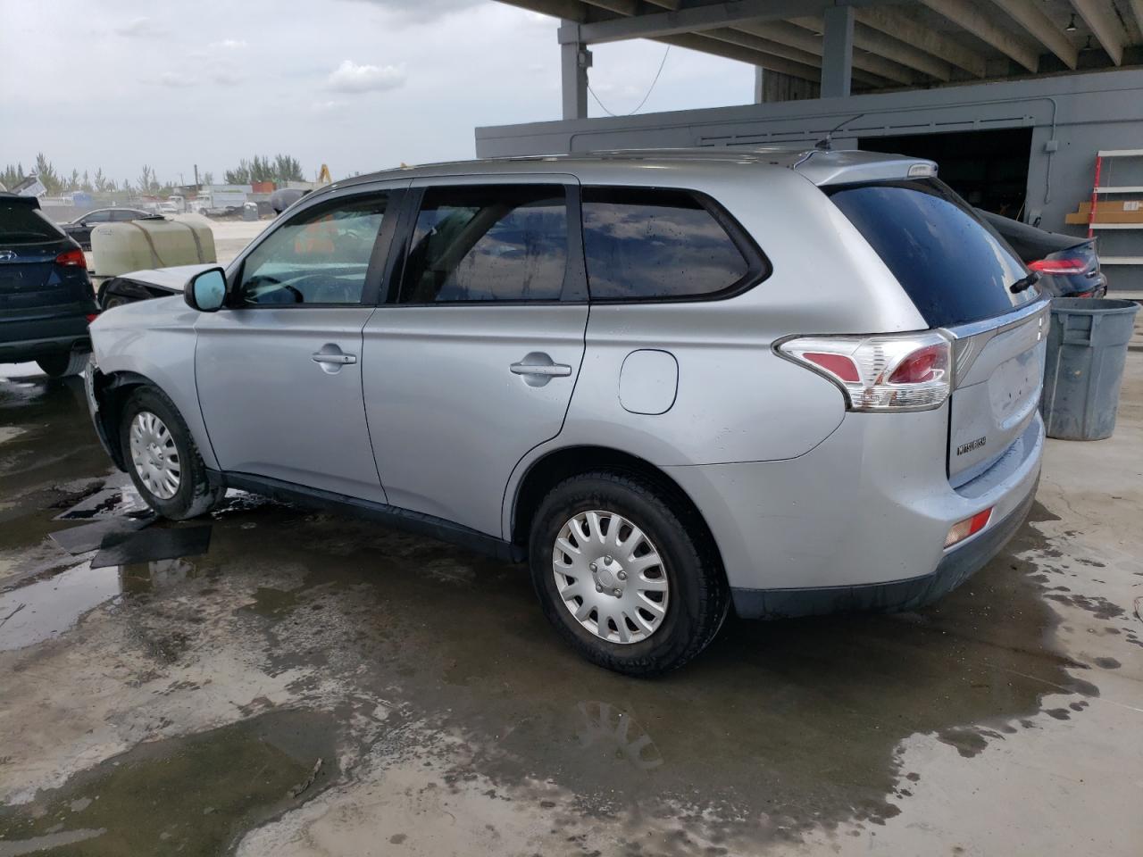 JA4AD2A30EZ004155 2014 Mitsubishi Outlander Es