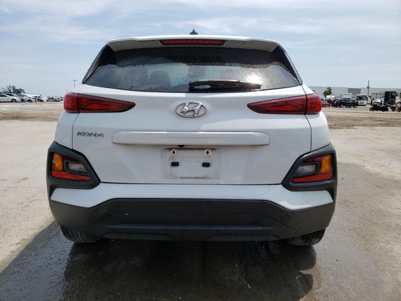 KM8K12AA0LU521883 2020 Hyundai Kona Se