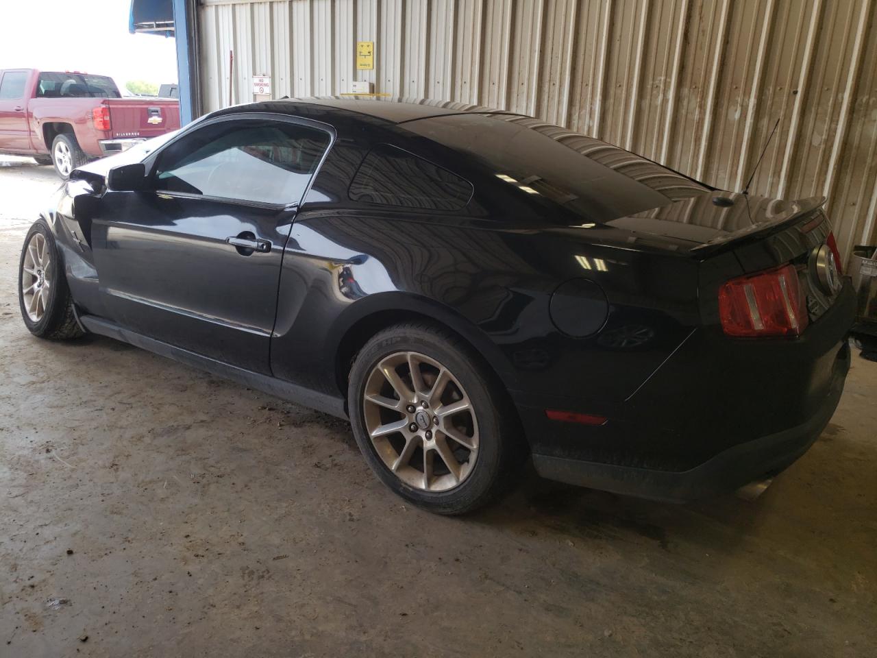 1ZVBP8AM5B5103129 2011 Ford Mustang