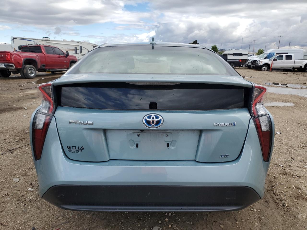 JTDKARFU6J3062765 2018 Toyota Prius