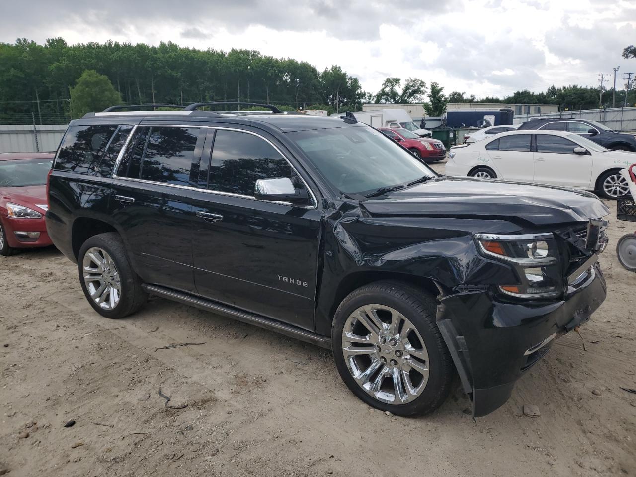 1GNSKCKJ7KR326135 2019 Chevrolet Tahoe K1500 Premier