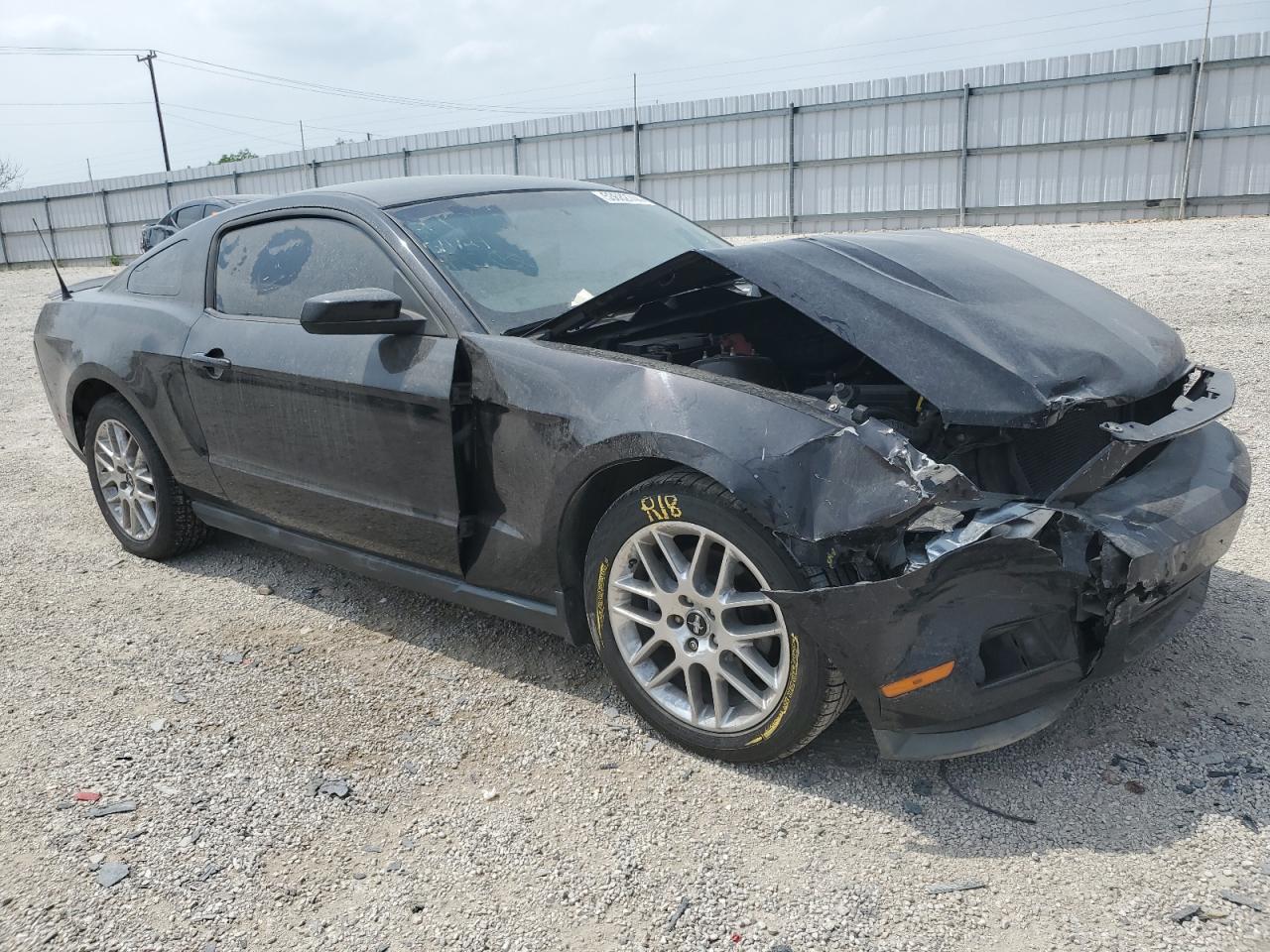 2012 Ford Mustang vin: 1ZVBP8AM3C5231340