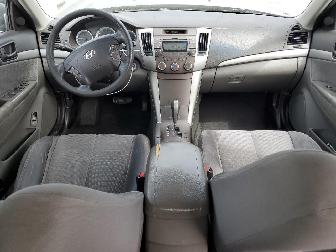 5NPET4AC7AH605747 2010 Hyundai Sonata Gls