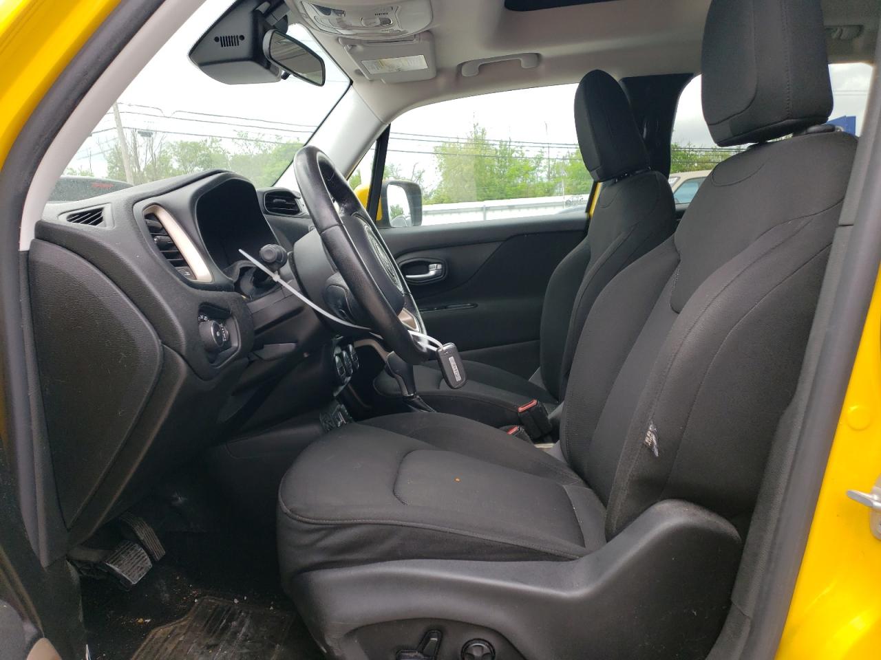 ZACCJABT4FPB99497 2015 Jeep Renegade Latitude