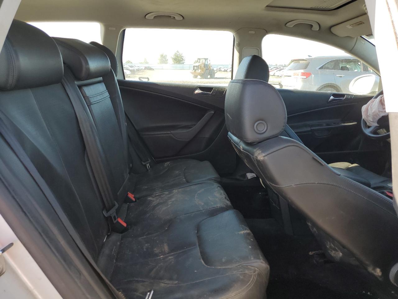 WVWMU93C67E006978 2007 Volkswagen Passat 3.6L 4Motion Wagon