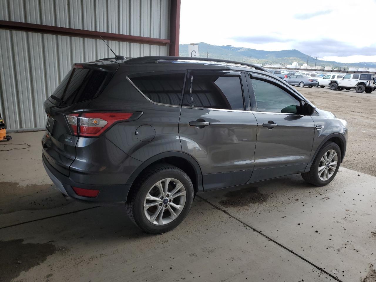 1FMCU9GD5HUA16600 2017 Ford Escape Se