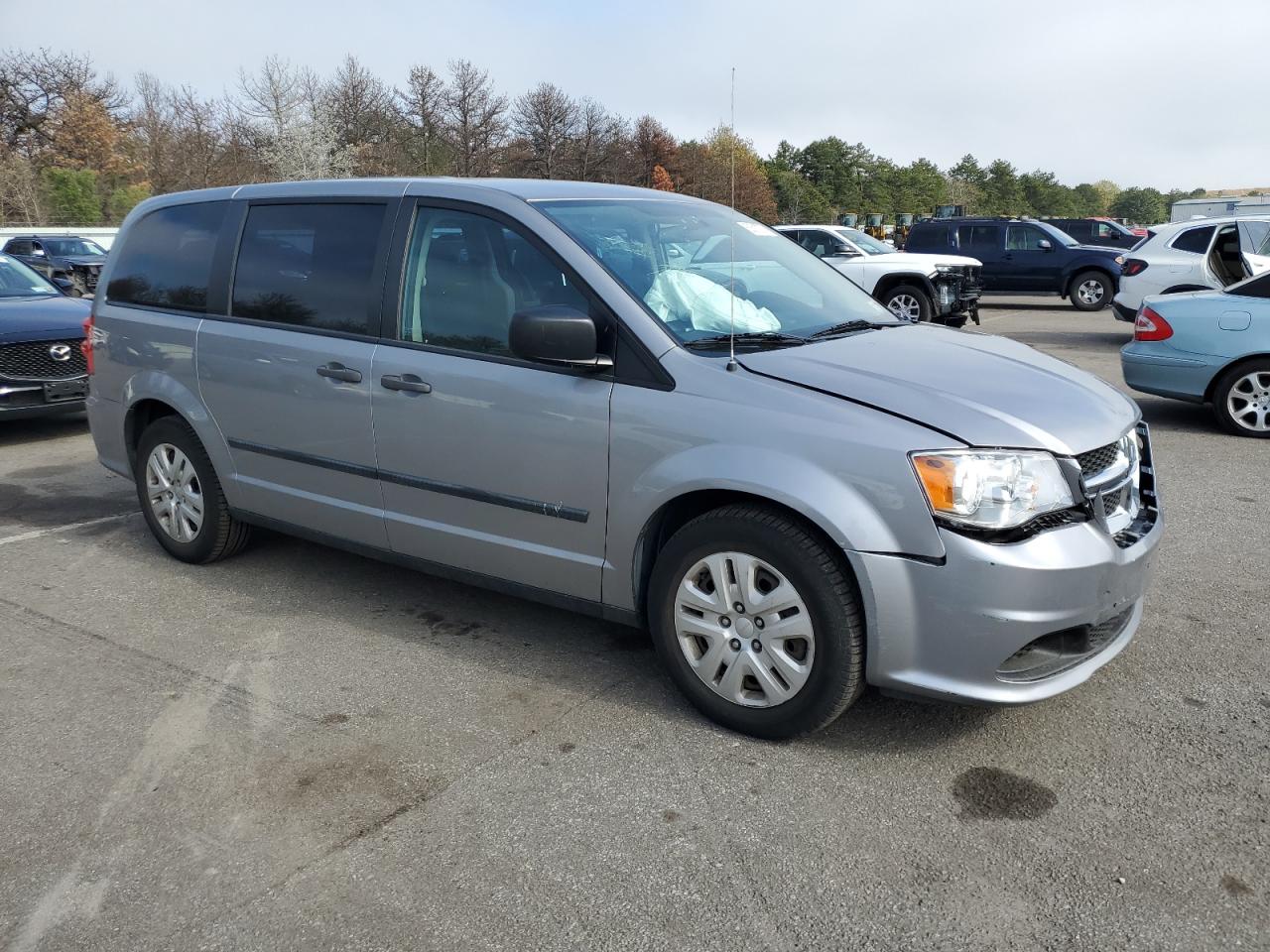 2C4RDGBG0GR192325 2016 Dodge Grand Caravan Se