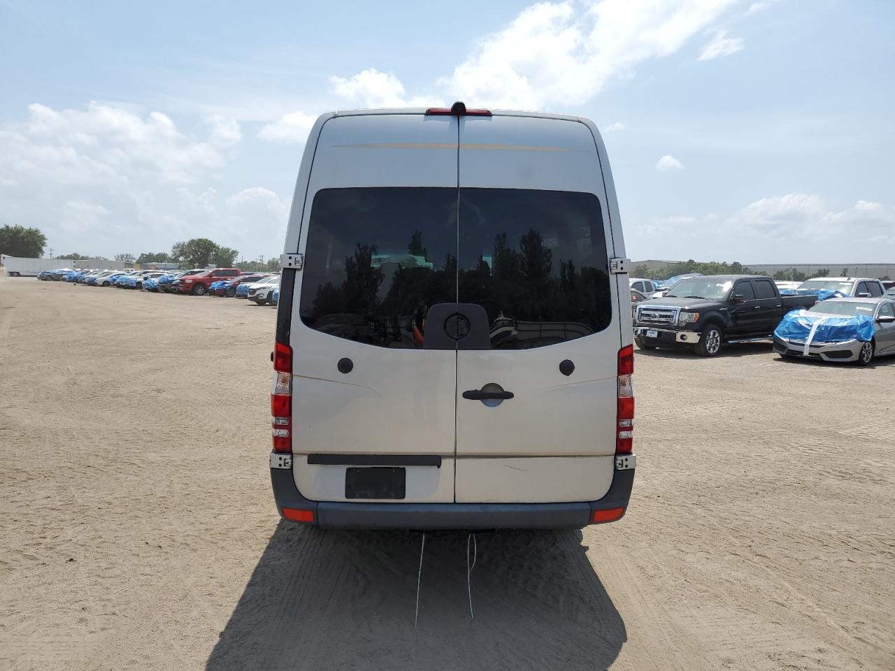 8BRPE8DD5GE122358 2016 Mercedes-Benz Sprinter 2500