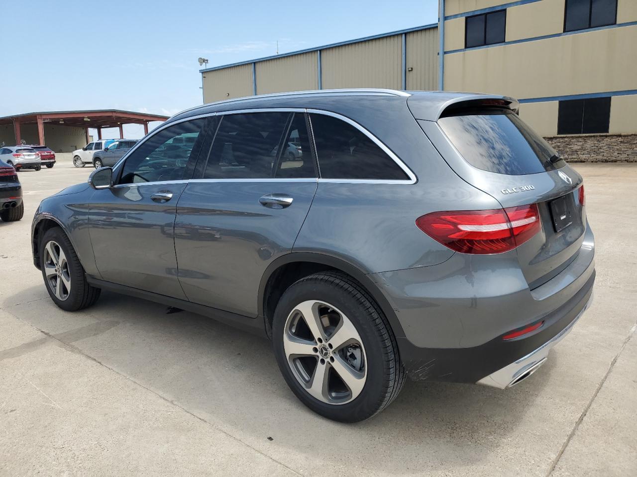 WDC0G4JB2HV012632 2017 Mercedes-Benz Glc 300