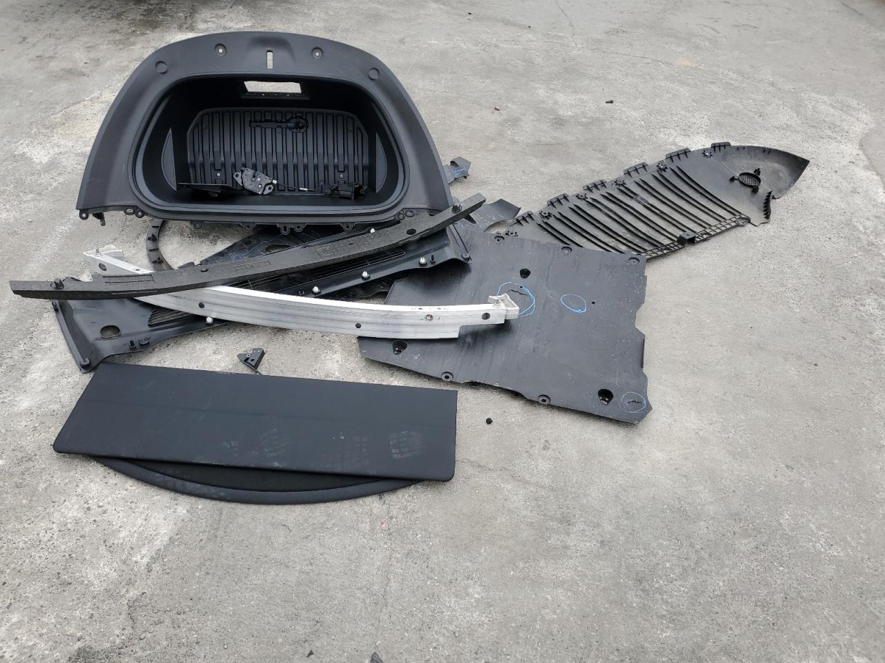 7SAYGDEFXPF744321 2023 Tesla Model Y