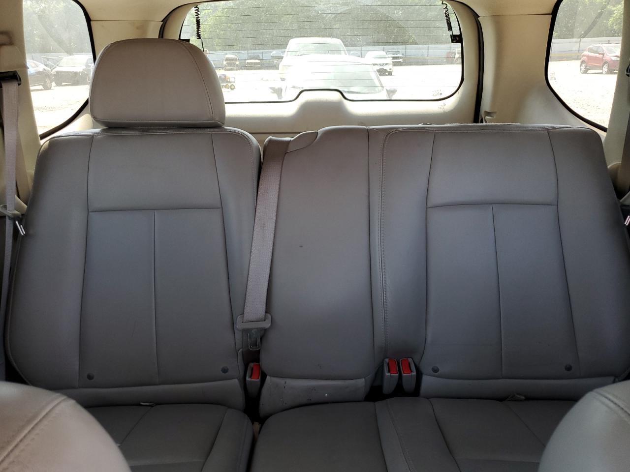 1GKES63M372244875 2007 GMC Envoy Denali