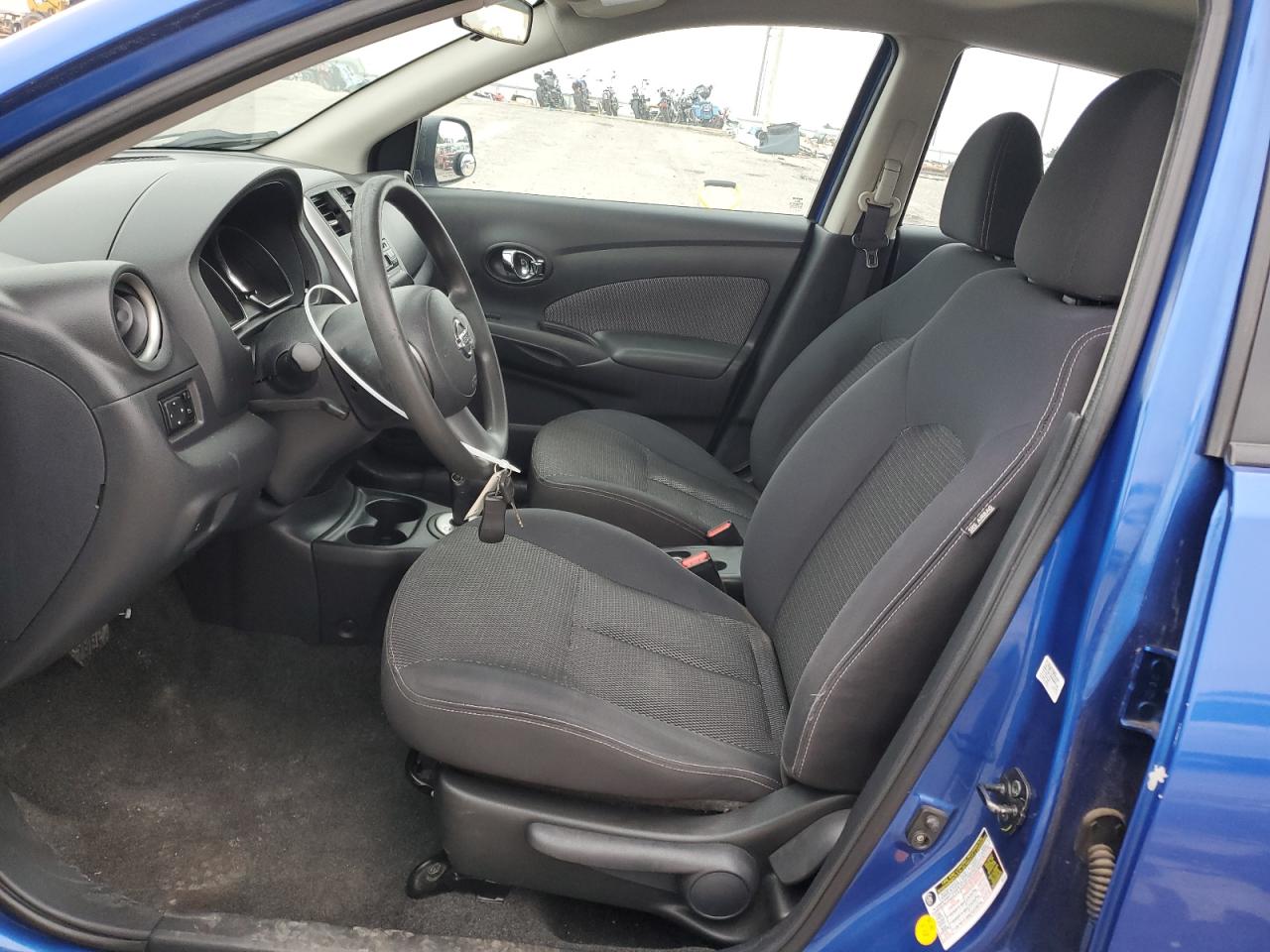 3N1CN7APXEL801129 2014 Nissan Versa S