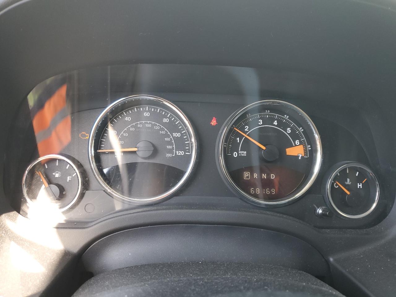 1C4NJCEA9GD747900 2016 Jeep Compass Latitude