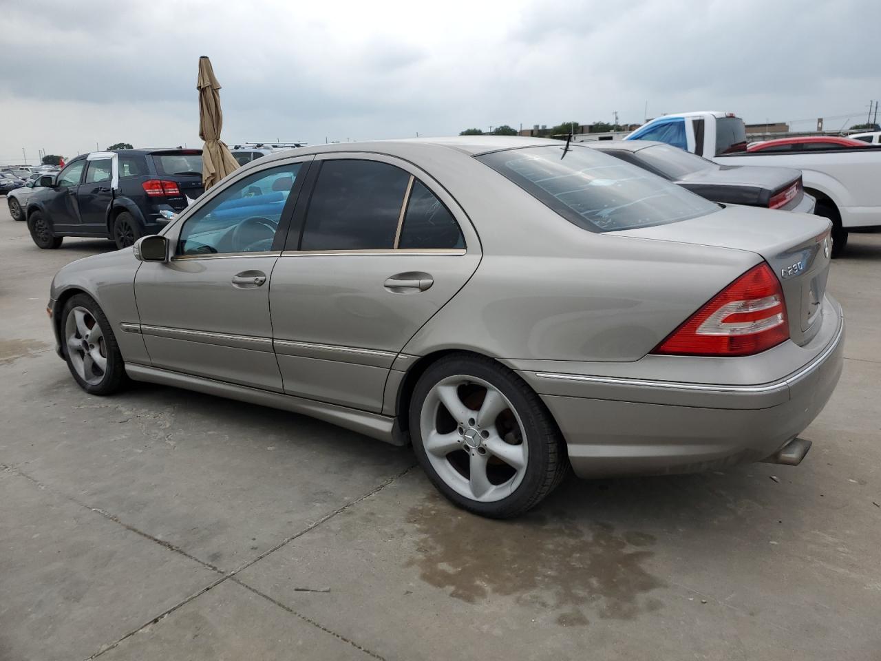 WDBRF40J75F659377 2005 Mercedes-Benz C 230K Sport Sedan