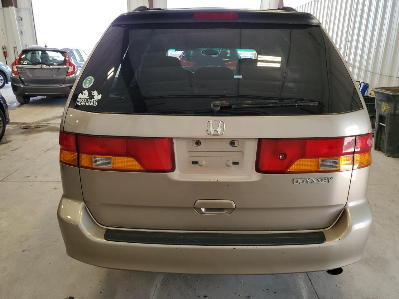 5FNRL185X4B143842 2004 Honda Odyssey Lx